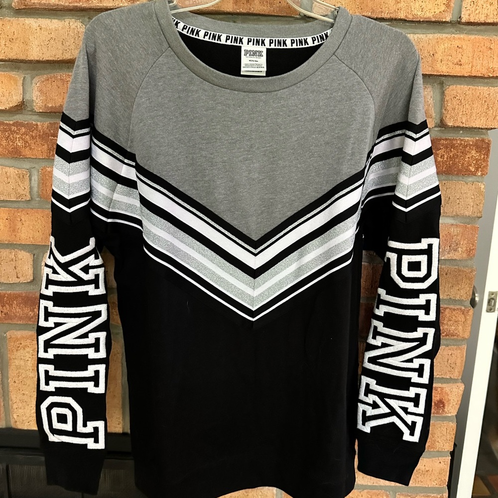 Early 2000 Victoria Secret Pink Sweatshirt Medium